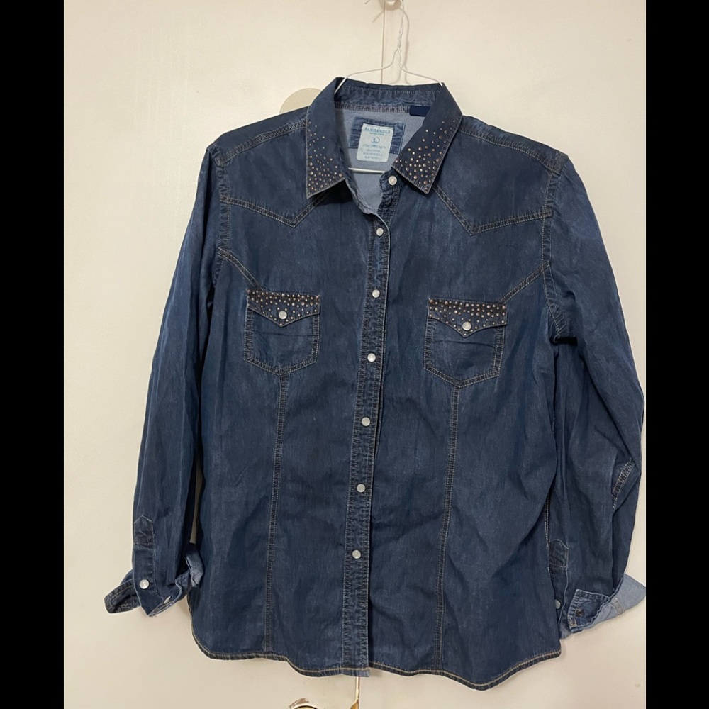 Panhandle brand Denim shirt with embellishment on college.  Sz Lg